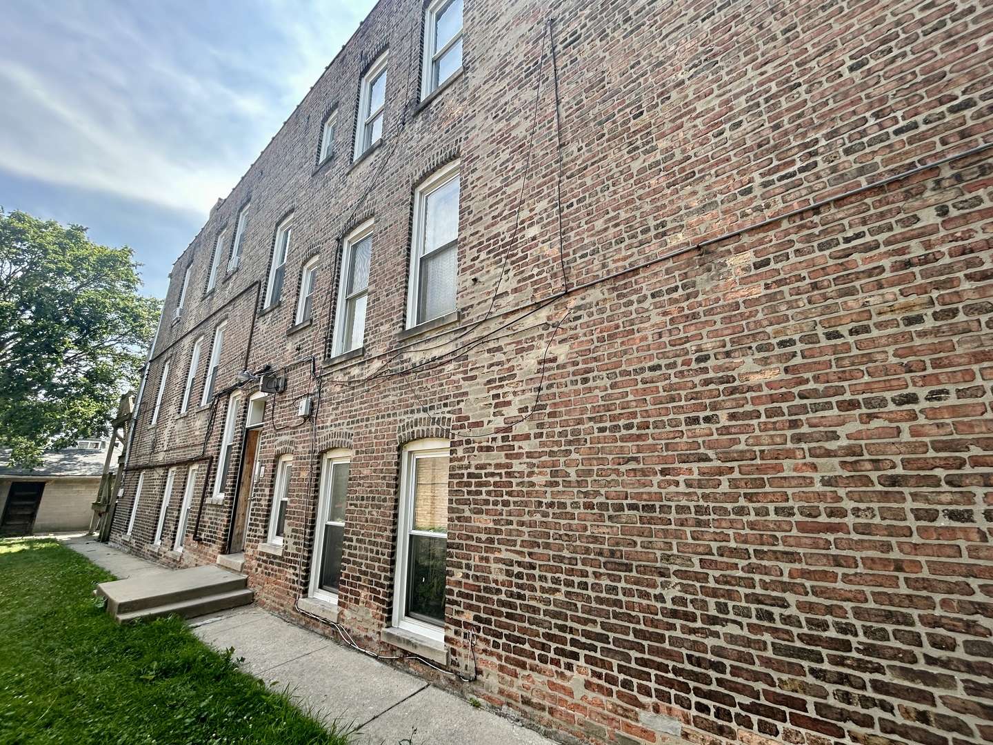 735 East 88th Street Chicago IL 60619