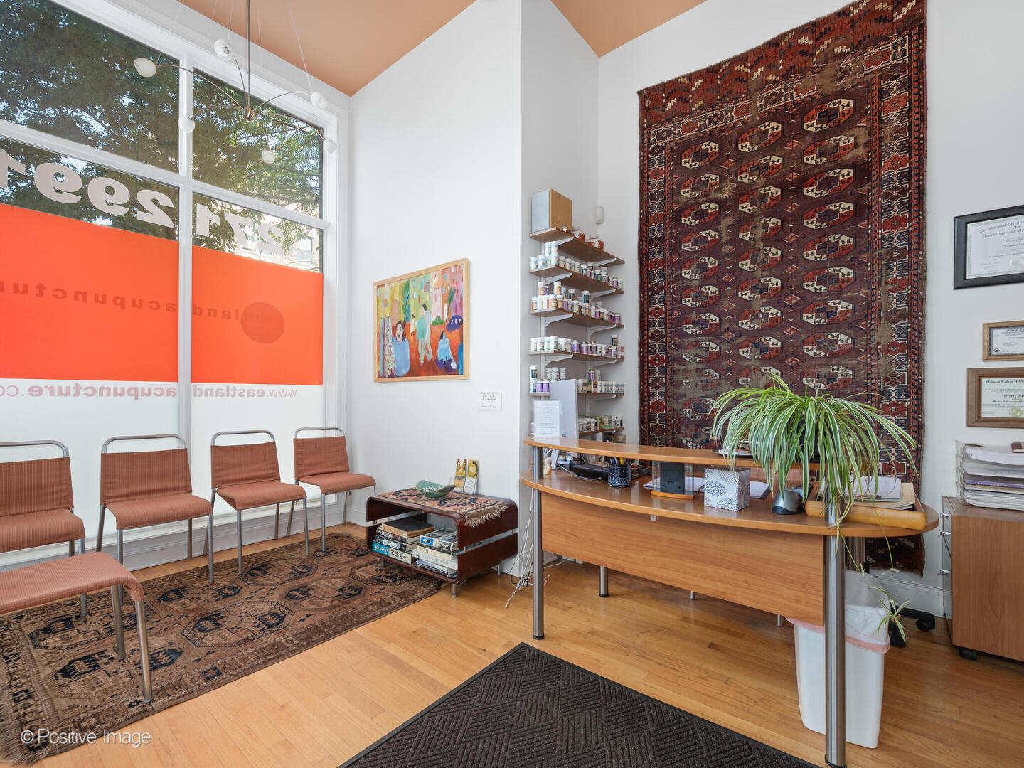 4856 North Damen Avenue Chicago IL 60625