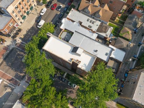 4856 North Damen Avenue Chicago IL 60625