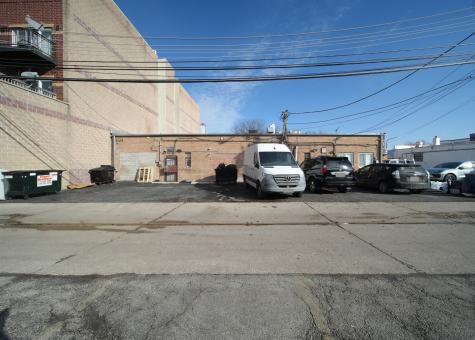 5737 North Lincoln Avenue Chicago IL 60659