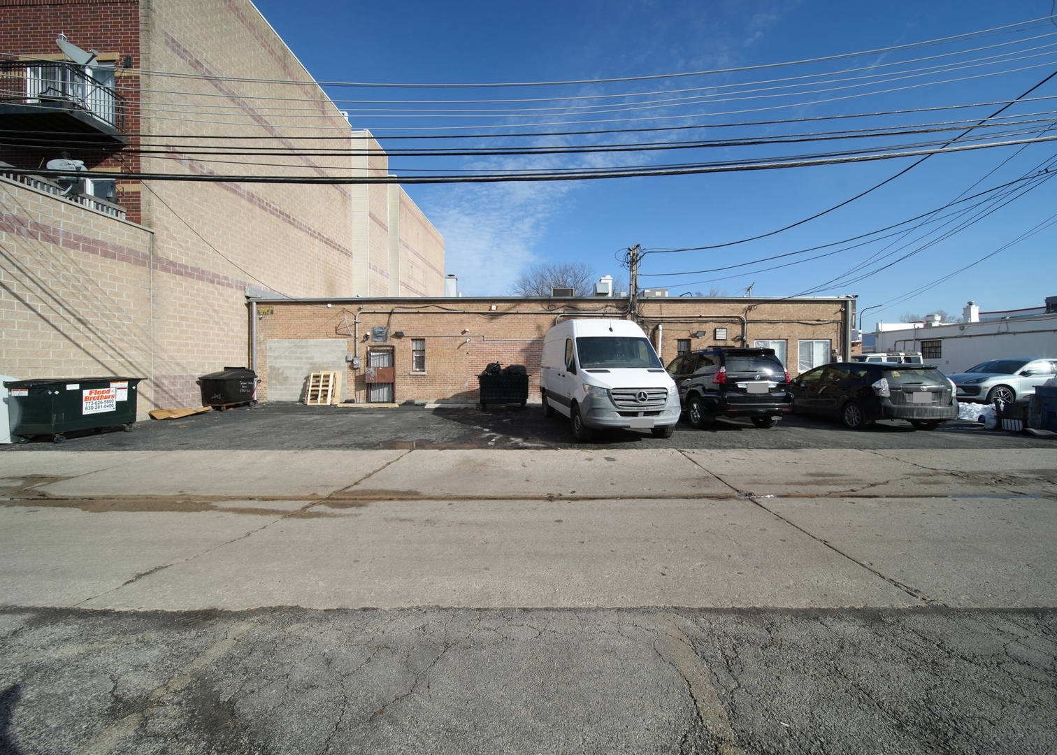 5737 North Lincoln Avenue Chicago IL 60659