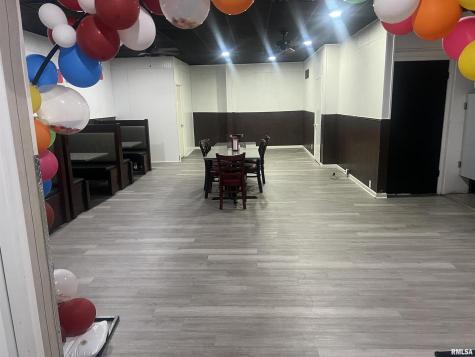 1112 4TH Street Fulton IL 61252
