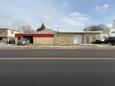 2103 - 2105 Galilee Avenue Zion IL 60099