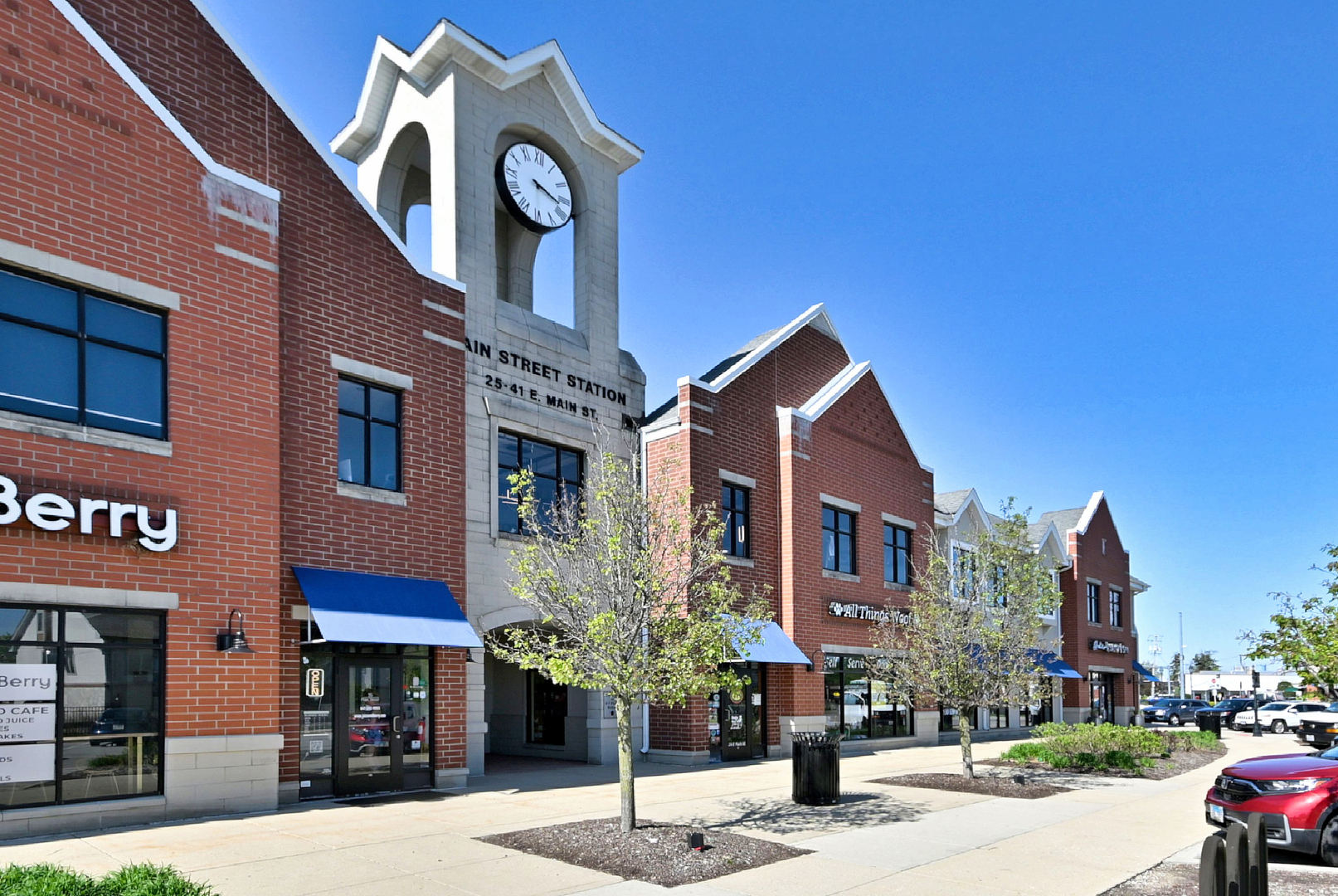 25 East Main Street Roselle IL 60172