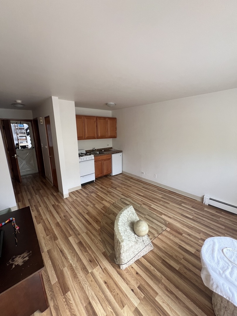 4746-48 North Milwaukee Avenue Chicago IL 60630