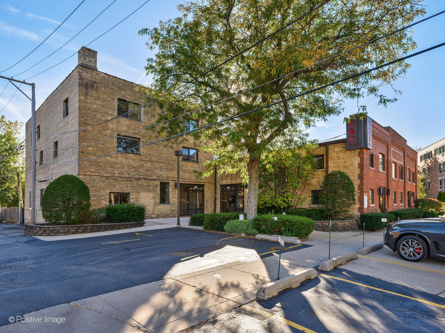 660 La Salle Place Highland Park IL 60035