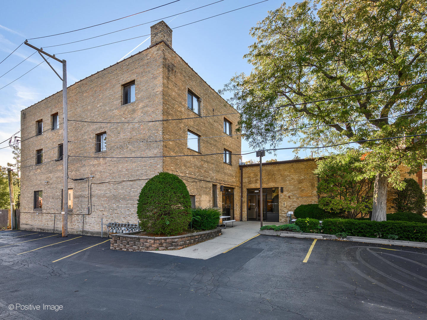 660 La Salle Place Highland Park IL 60035