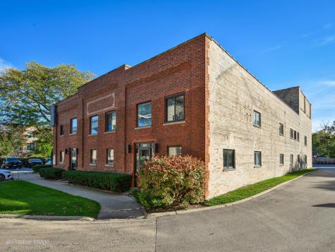 660 La Salle Place Highland Park IL 60035