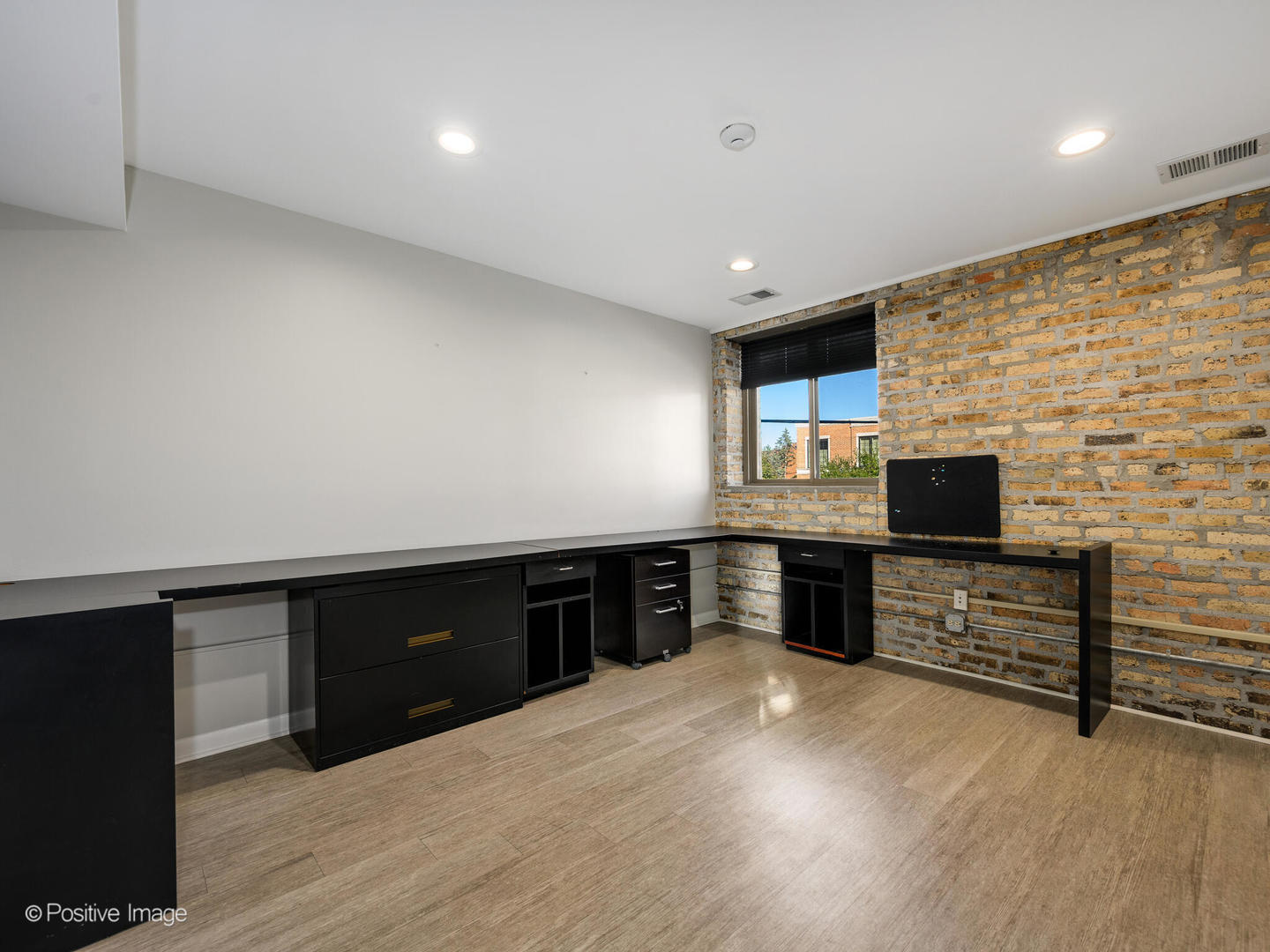 660 La Salle Place Highland Park IL 60035