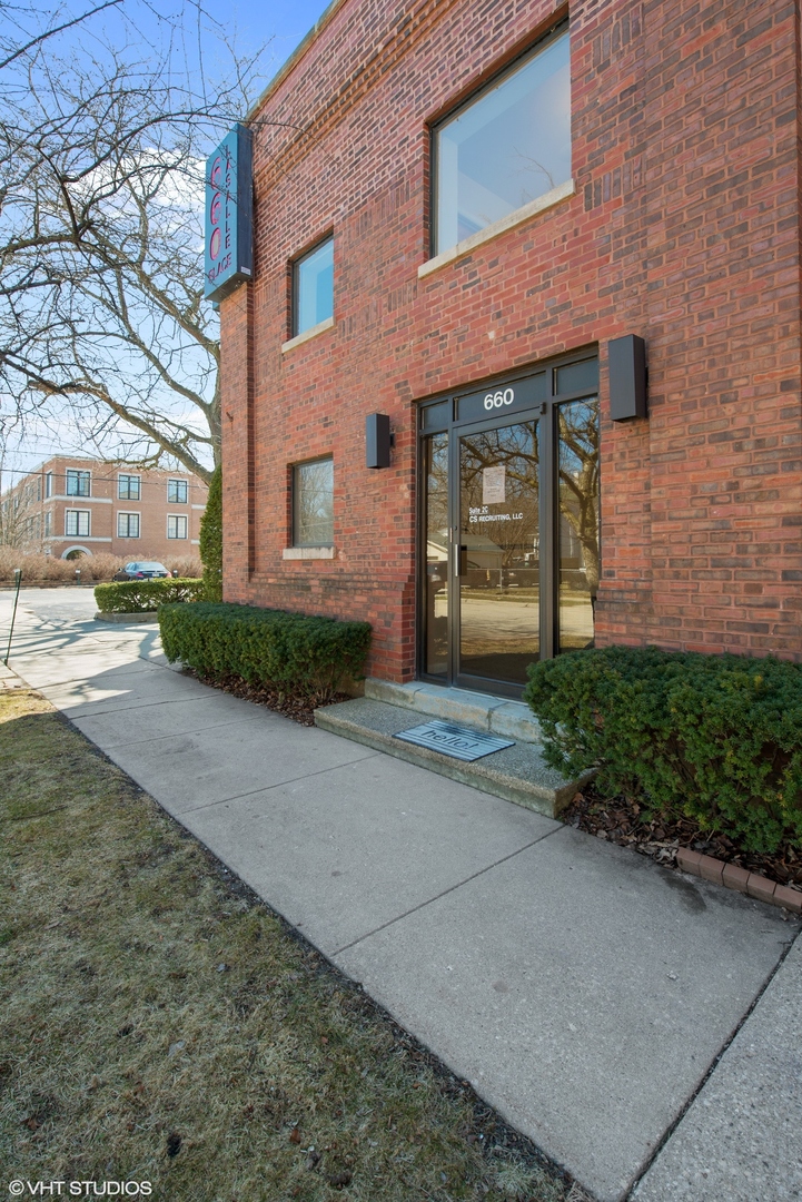 660 La Salle Place Highland Park IL 60035