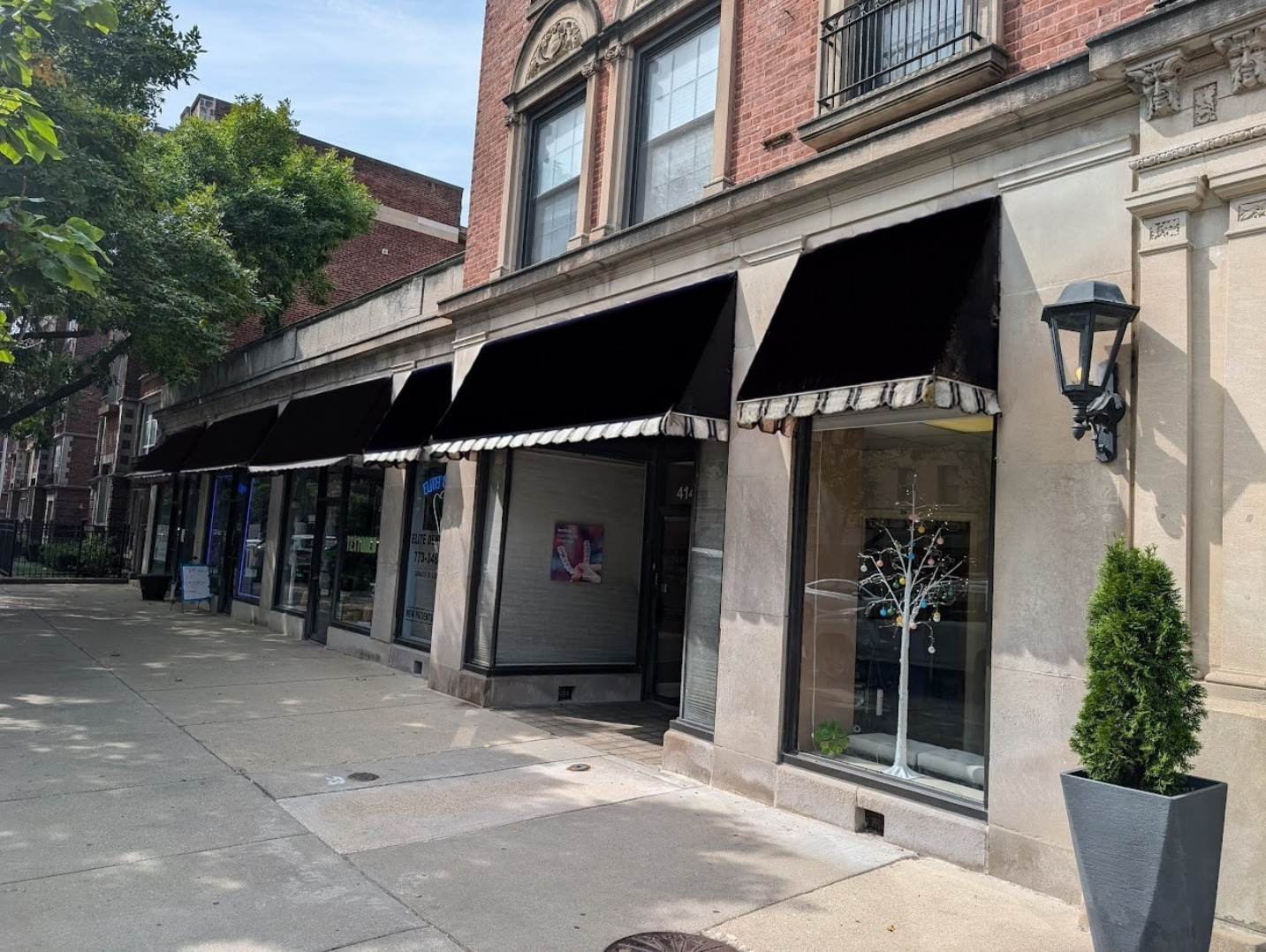 4144 North Sheridan Road Chicago IL 60613