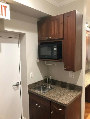 1727 North Burling Street Chicago IL 60614