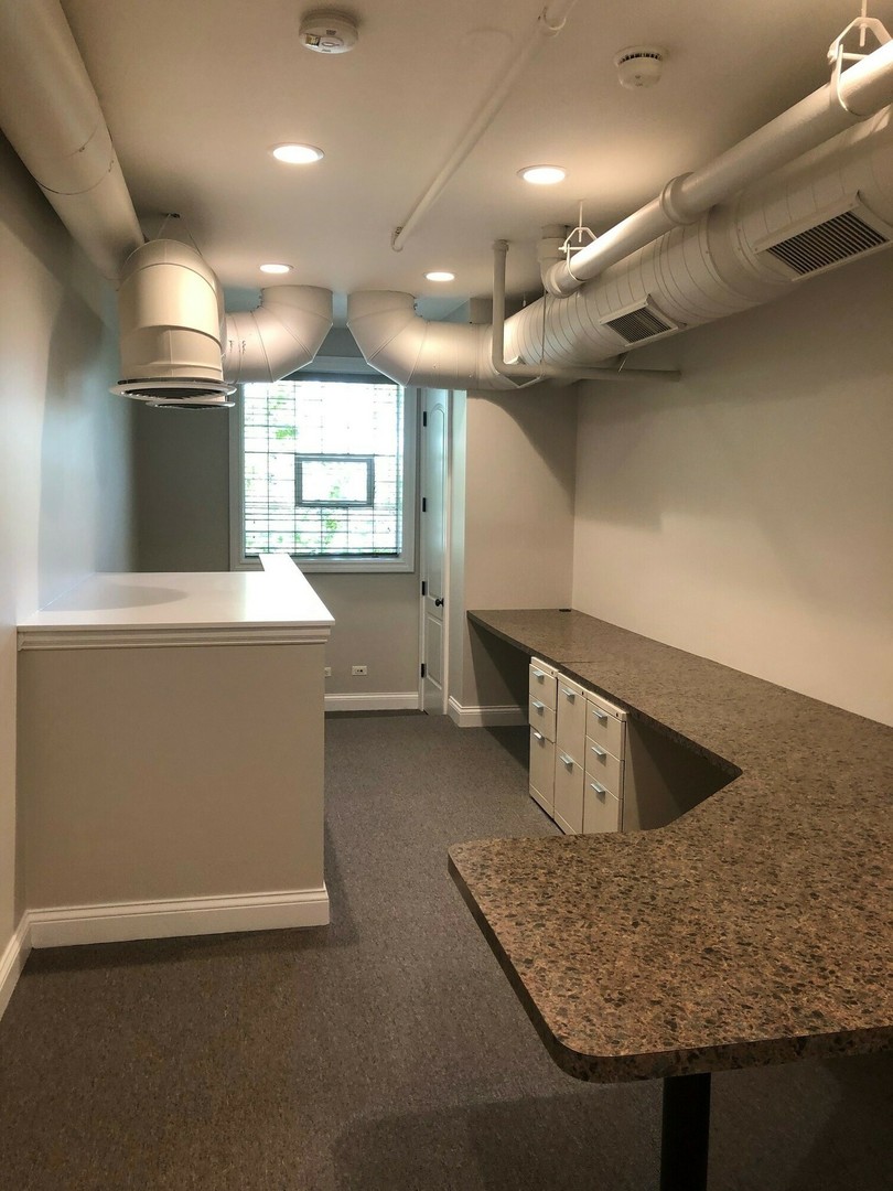 1727 North Burling Street Chicago IL 60614