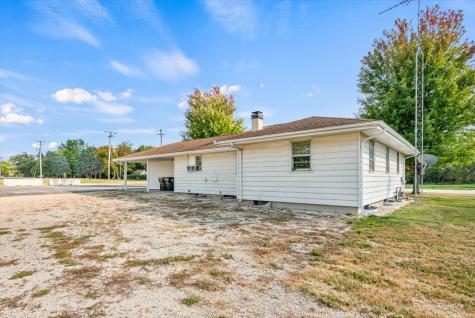 124 East Oak Knoll Drive Hampshire IL 60140