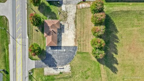 124 East Oak Knoll Drive Hampshire IL 60140