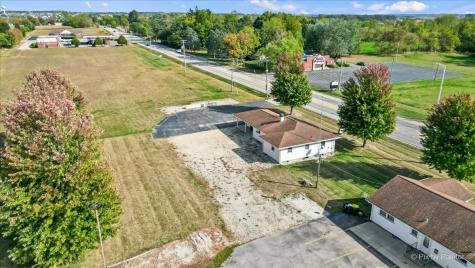 124 East Oak Knoll Drive Hampshire IL 60140