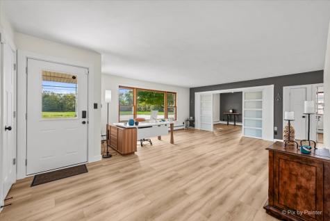 124 East Oak Knoll Drive Hampshire IL 60140