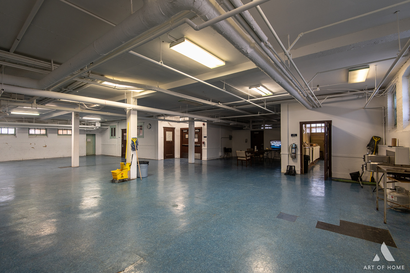 7851 South Jeffery Boulevard Chicago IL 60649
