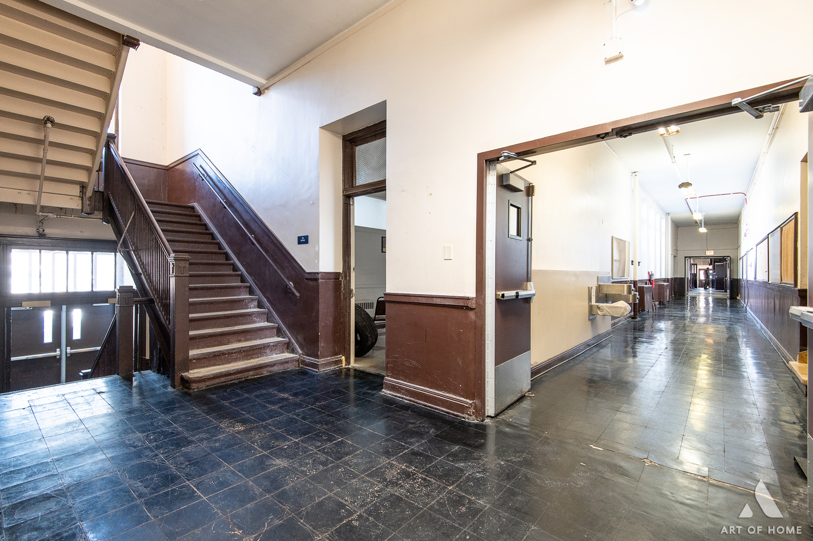 7851 South Jeffery Boulevard Chicago IL 60649