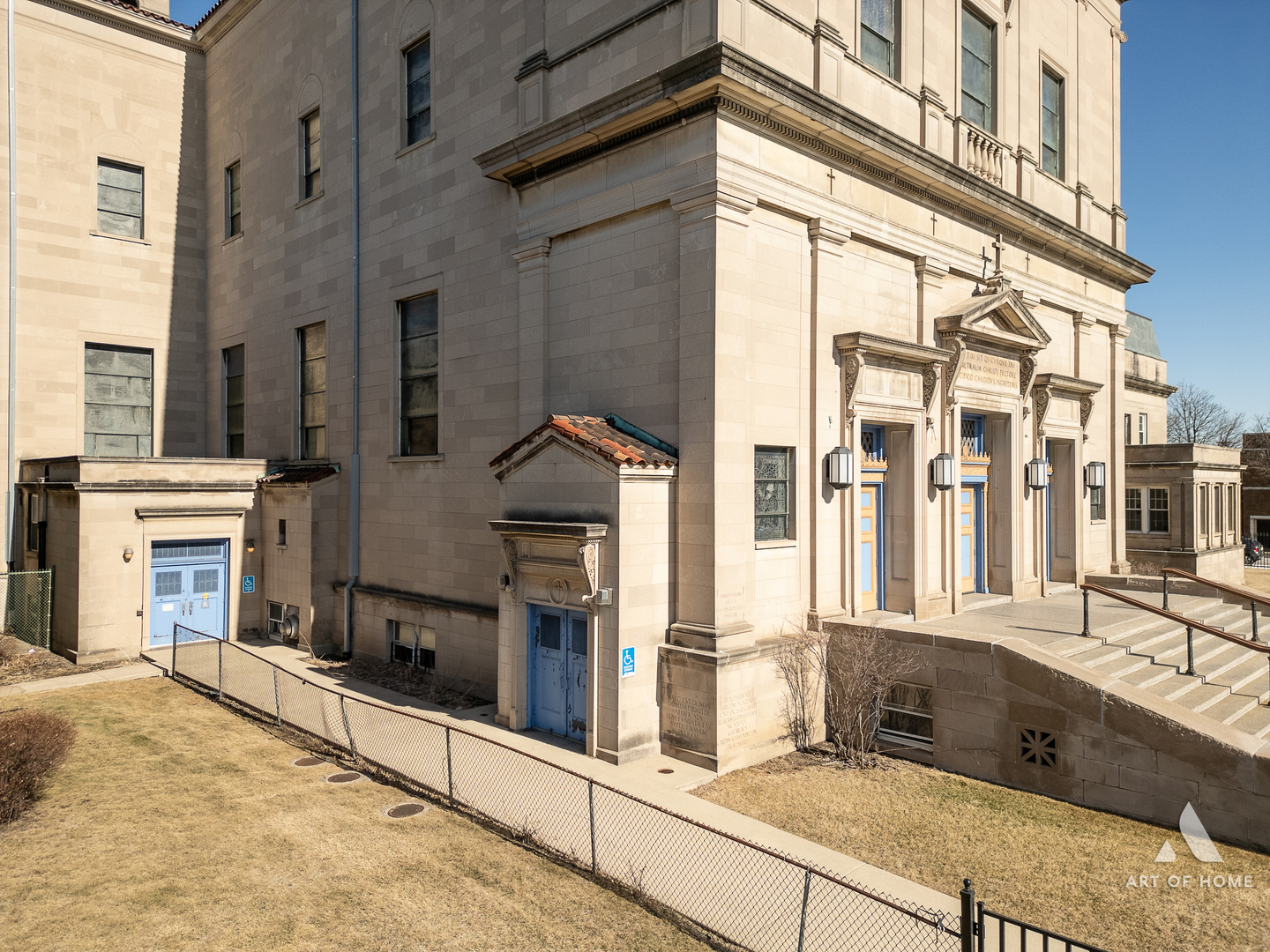 7851 South Jeffery Boulevard Chicago IL 60649