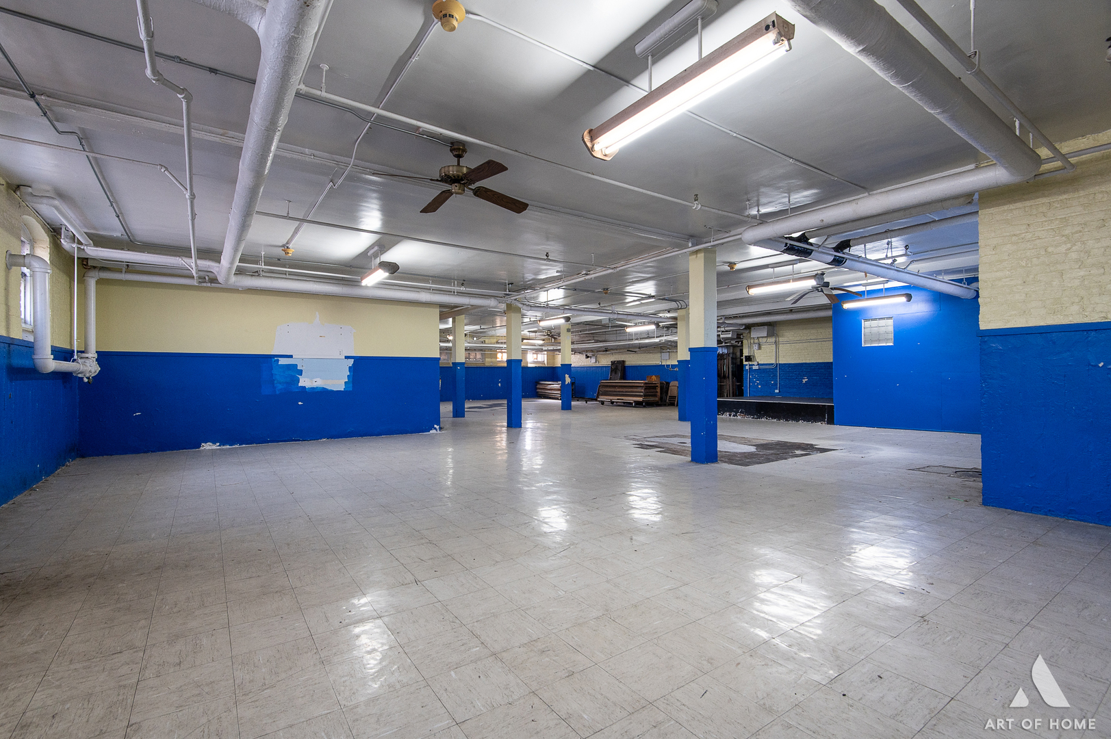 7851 South Jeffery Boulevard Chicago IL 60649