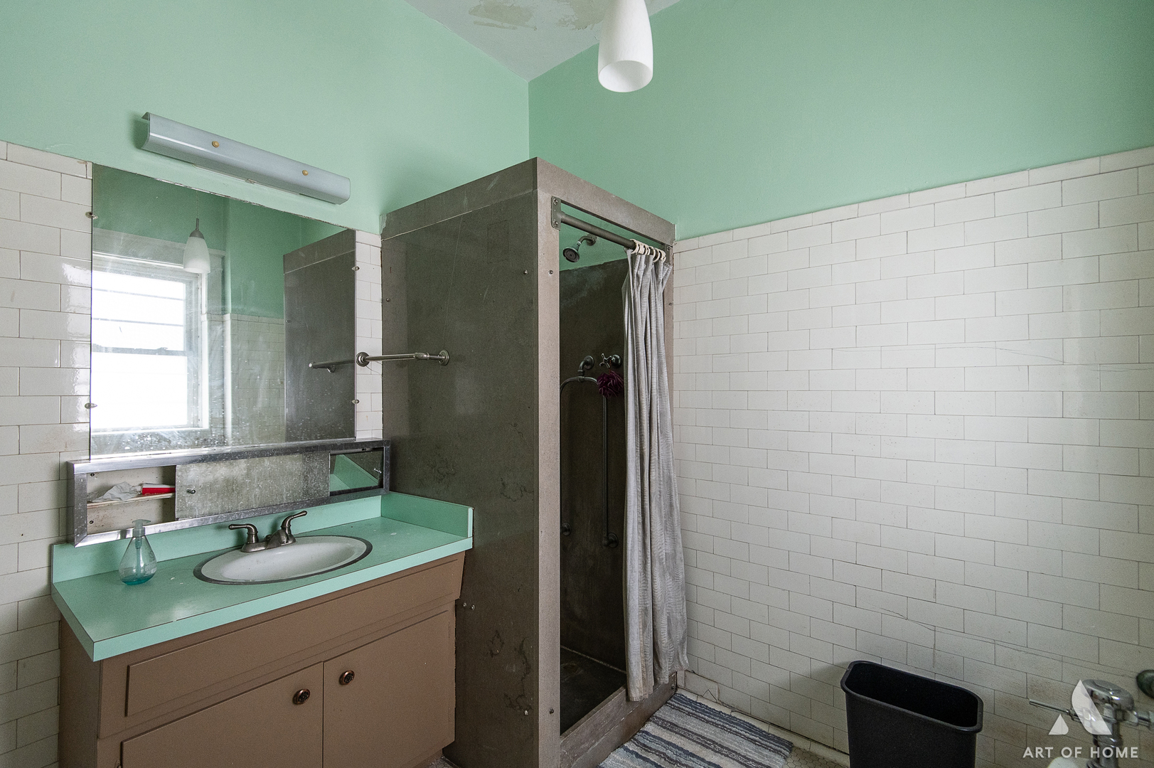 7851 South Jeffery Boulevard Chicago IL 60649