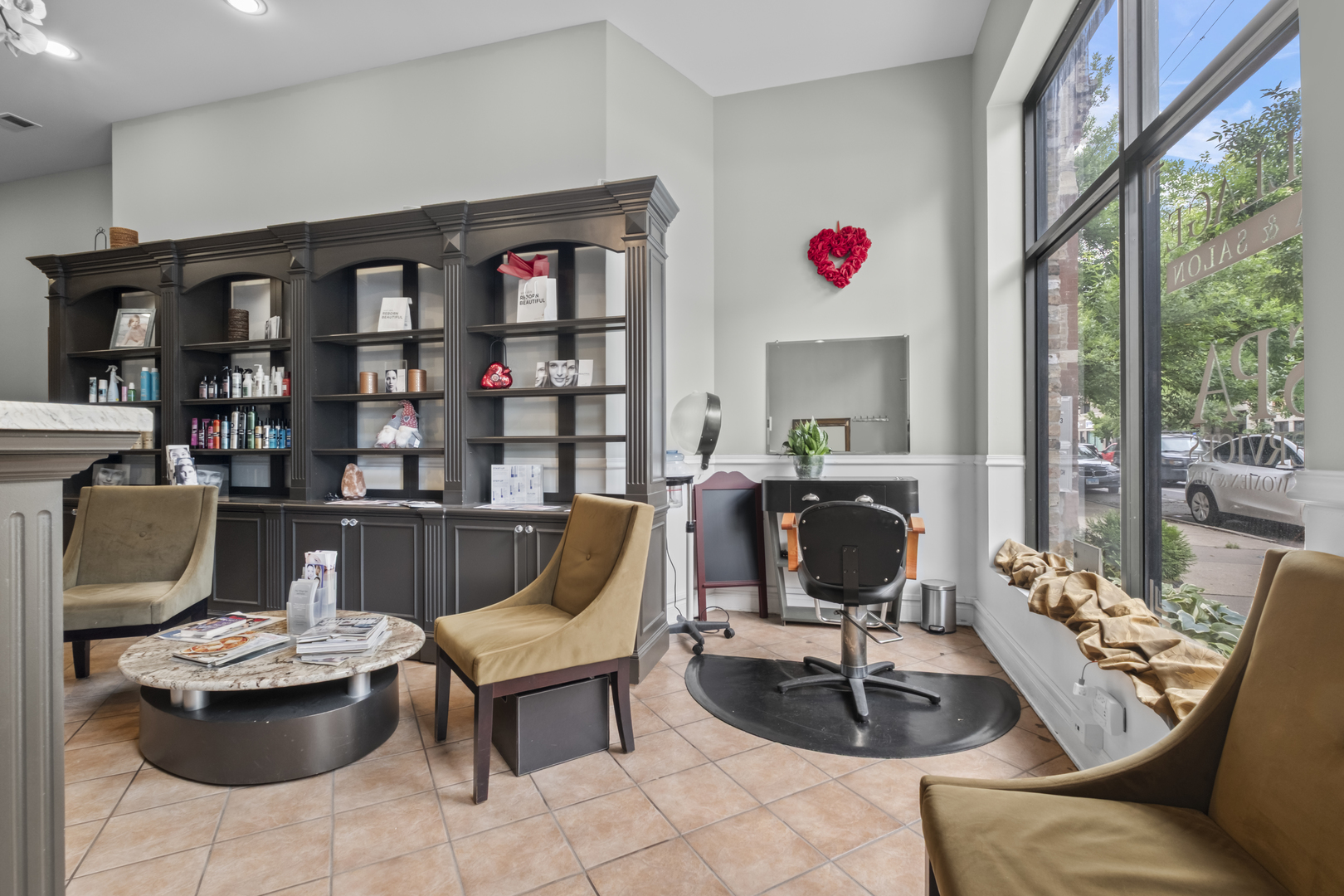 2117 West Belmont Avenue Chicago IL 60618