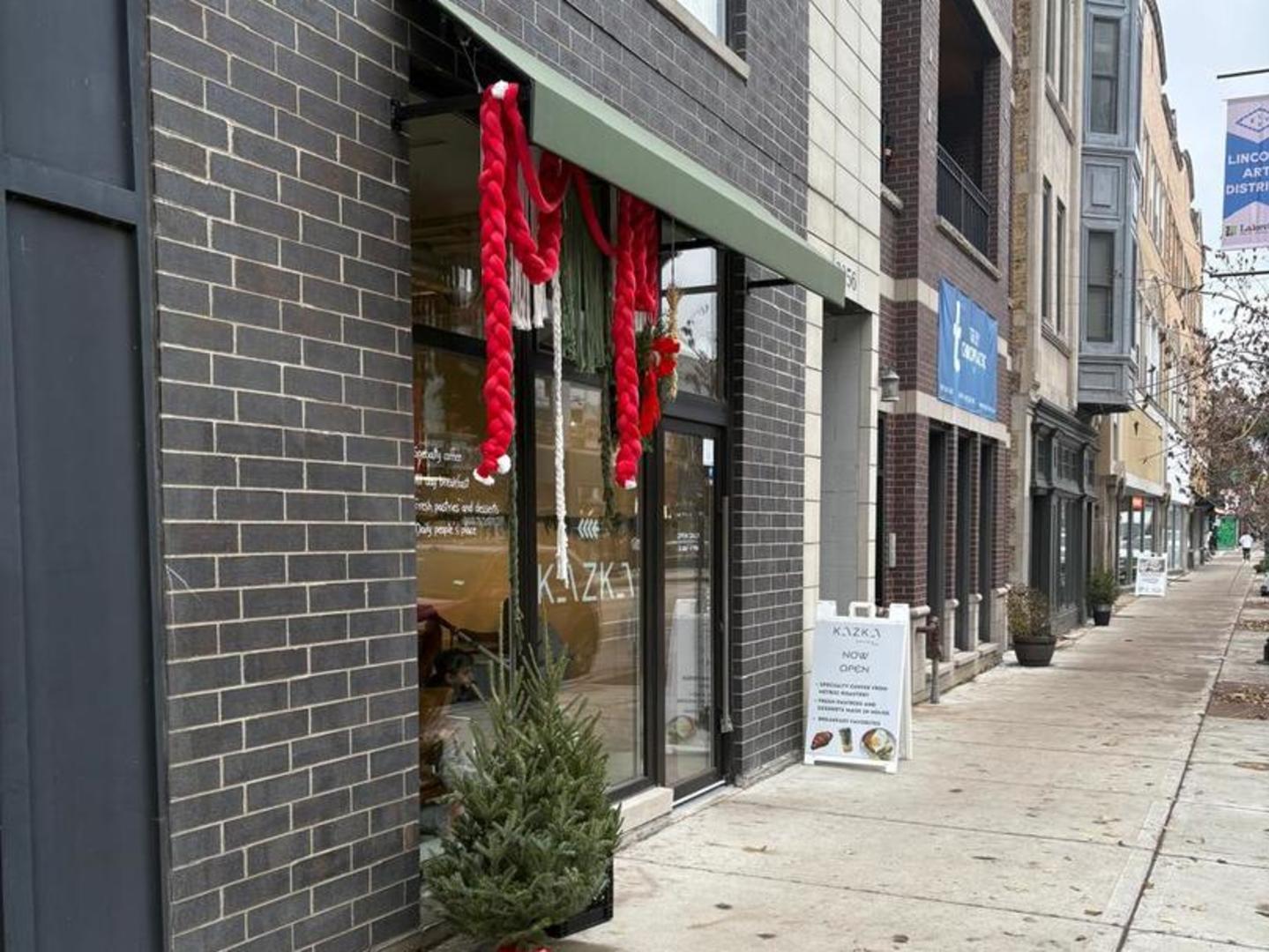 3056 North Lincoln Avenue Chicago IL 60657