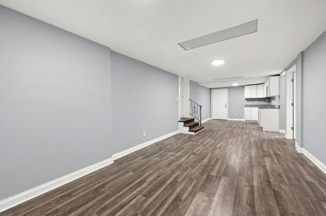 6837 South Clyde Avenue Chicago IL 60649