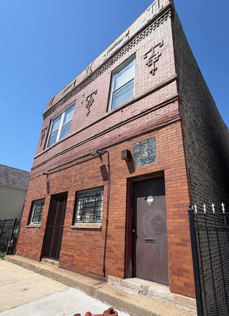1824 North Pulaski Road Chicago IL 60639