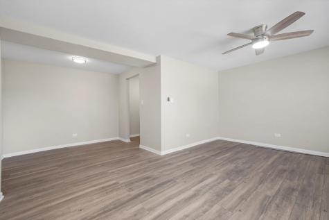 7544 South Saginaw Avenue Chicago IL 60649