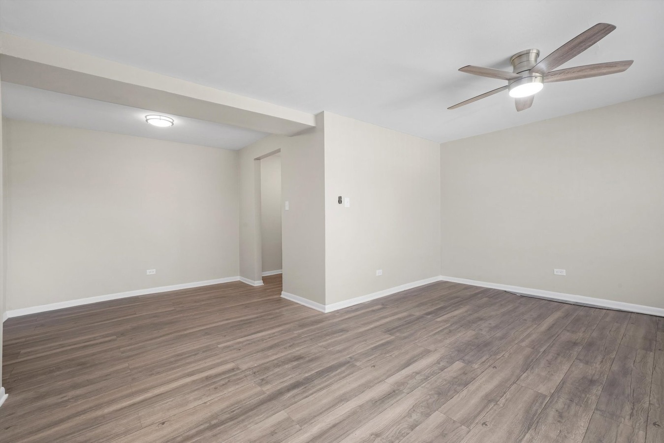 7544 South Saginaw Avenue Chicago IL 60649