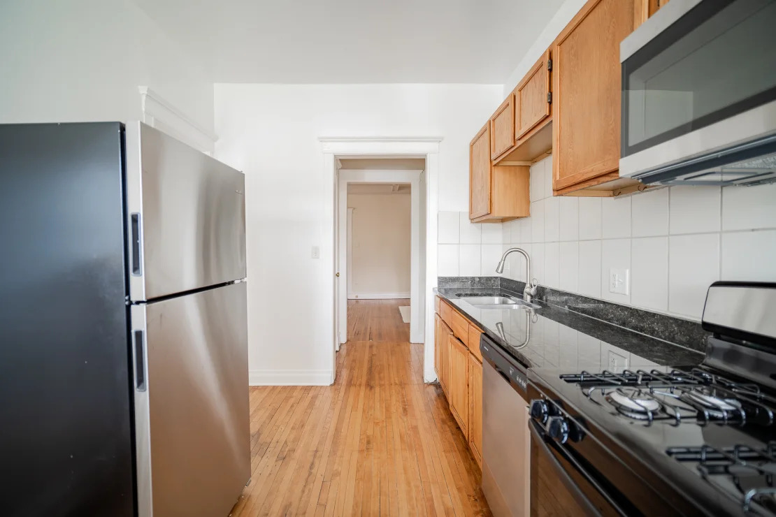 5124 South University Avenue Chicago IL 60615