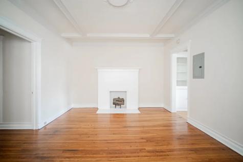 5124 South University Avenue Chicago IL 60615