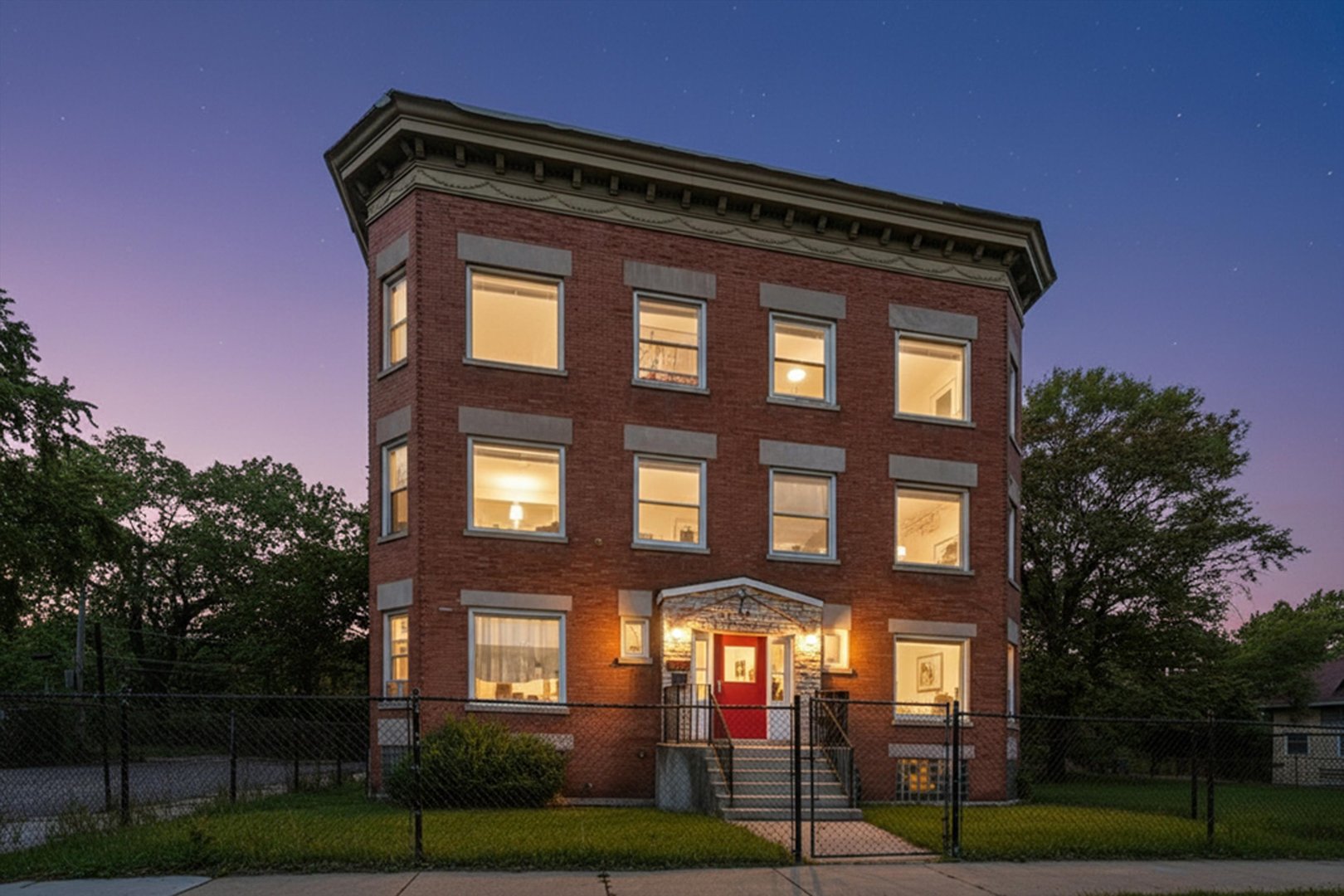 7056 South Parnell Avenue Chicago IL 60621