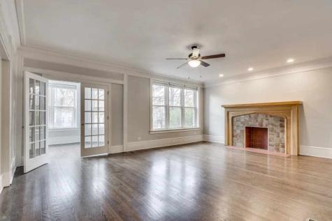 1210 East Hyde Park Boulevard Chicago IL 60615