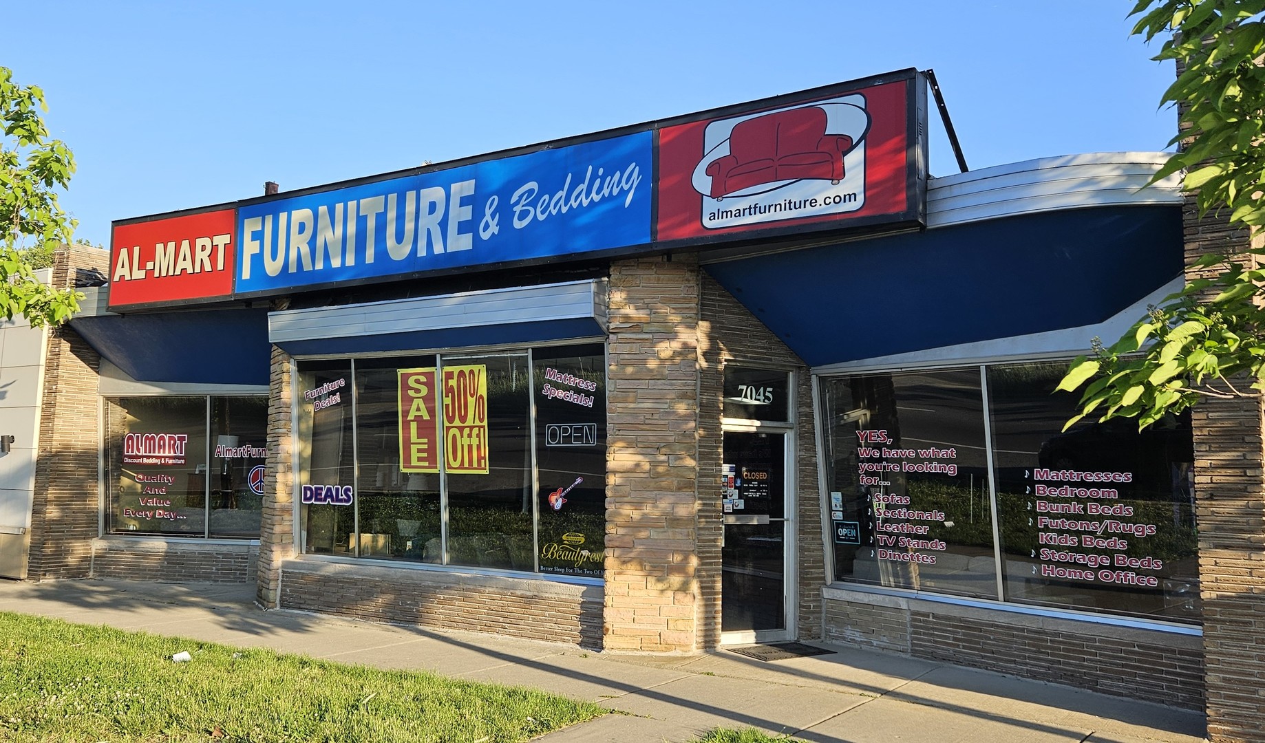 7045 West North Avenue Oak Park IL 60302