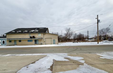 319-321 W. Locust Street Fairbury IL 61739