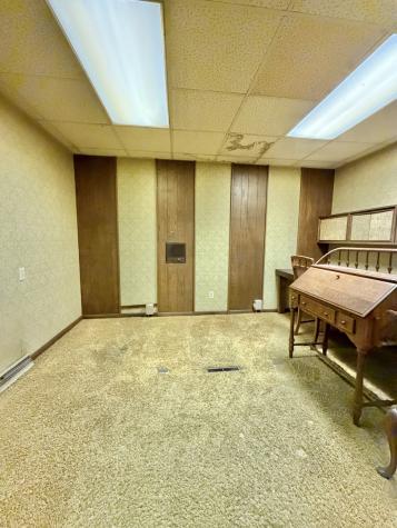 319-321 W. Locust Street Fairbury IL 61739