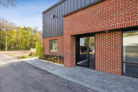 1717 Oak Drive Mchenry IL 60050