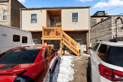 5941 West Chicago Avenue Chicago IL 60651