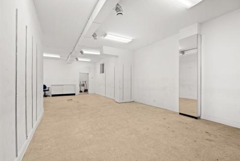 5941 West Chicago Avenue Chicago IL 60651