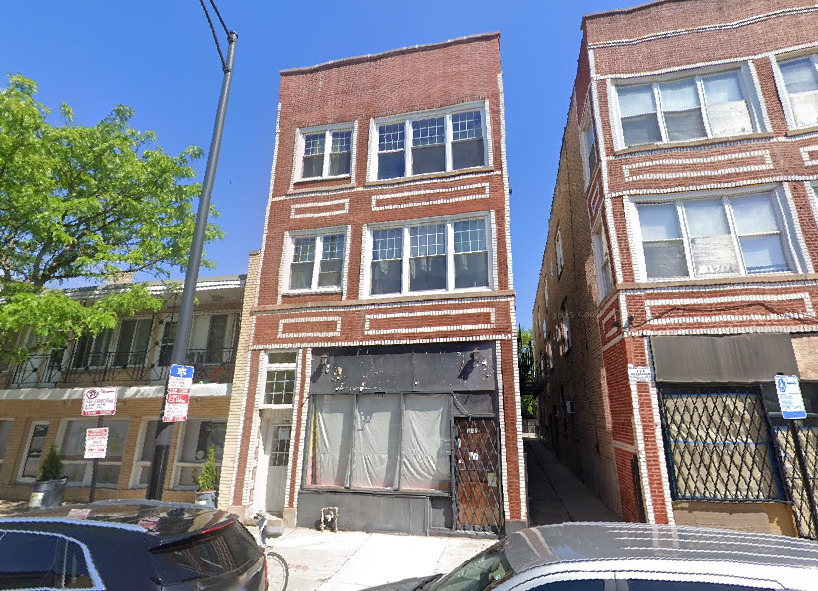 3742 West Montrose Avenue Chicago IL 60618