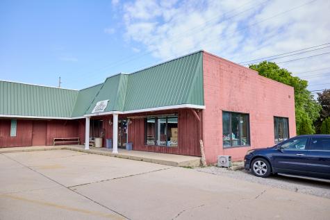 130 East Dakota Street Spring Valley IL 61362