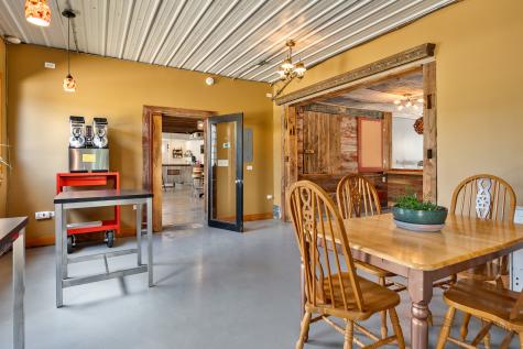 662 Park Avenue Genoa IL 60135