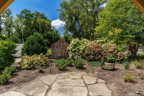 662 Park Avenue Genoa IL 60135