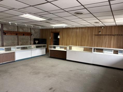 1201 North Main Street Benton IL 62812