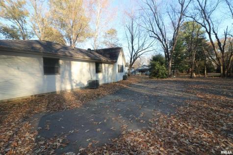 200 East Diaz Street Herrin IL 62948
