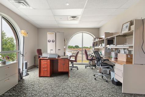 1288 Rickert Drive Naperville IL 60540