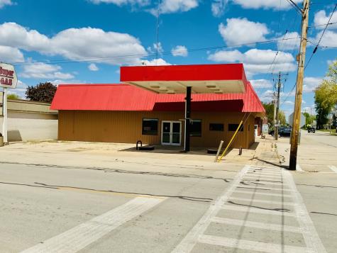 105 West Si Johnson Avenue Sheridan IL 60551